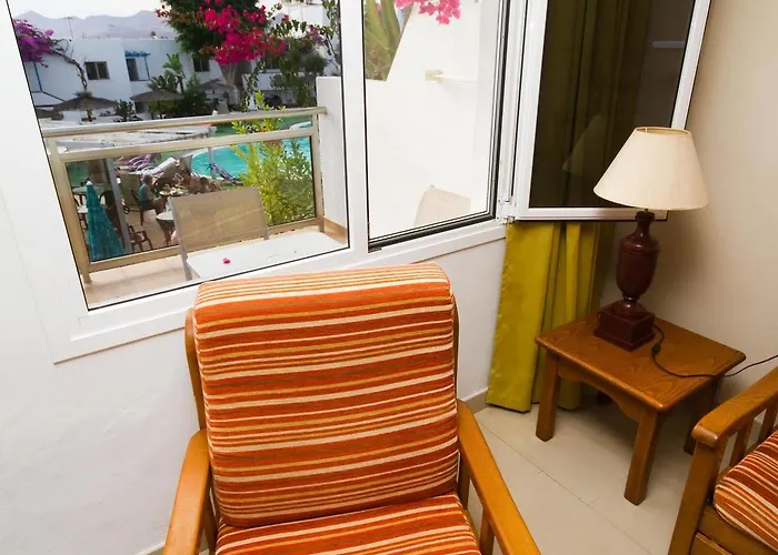 Aparthotel Parque Tropical En Lanzarote
